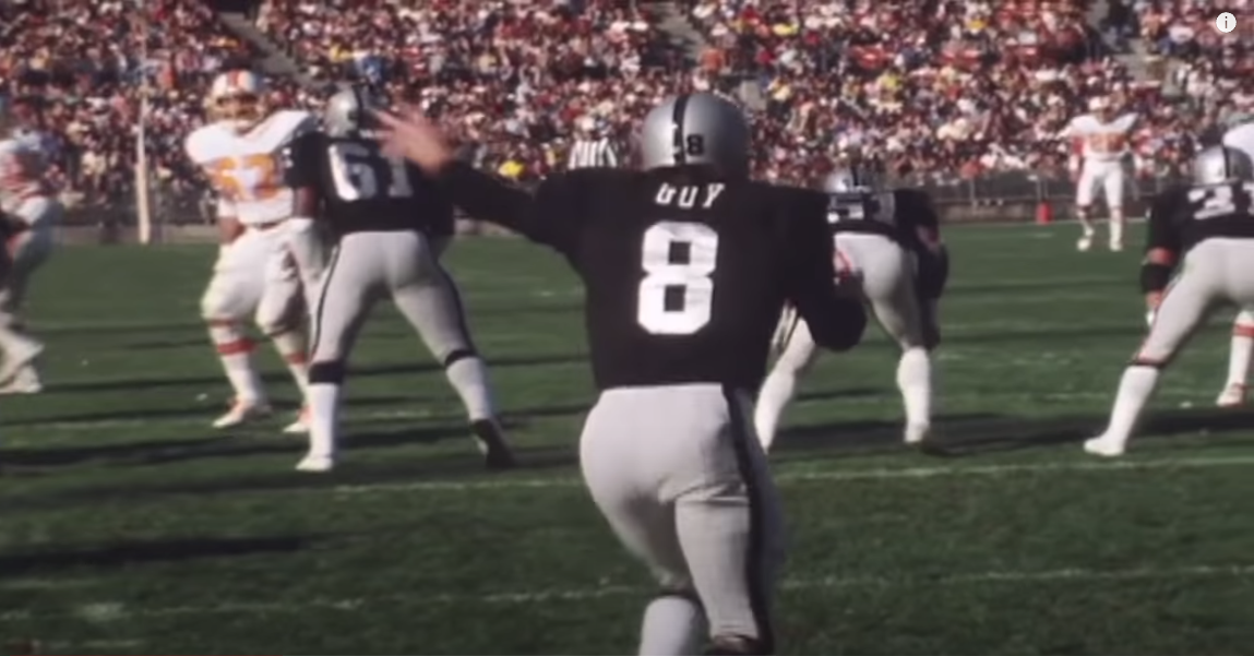 Raiders' Ray Guy, first punter selected to Hall of Fame, dies at 72