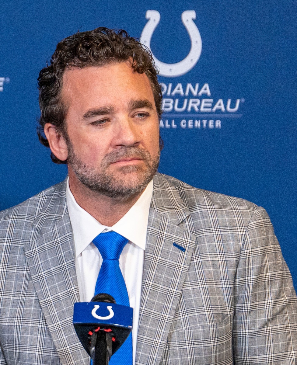 Colts Owner Defends Jeff Saturday's Hire as Coach - The New York Times